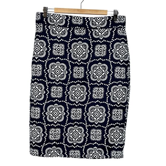 Ann Taylor Mandala Print Pencil Skirt Navy Womens 6 Batik Career Office Business - Picture 1 of 8